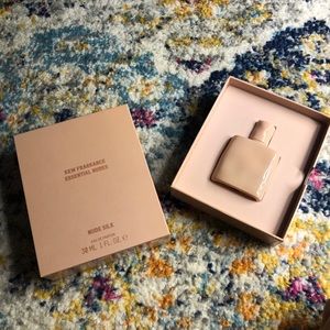NWT KKW Fragrance Essential Nude Silk